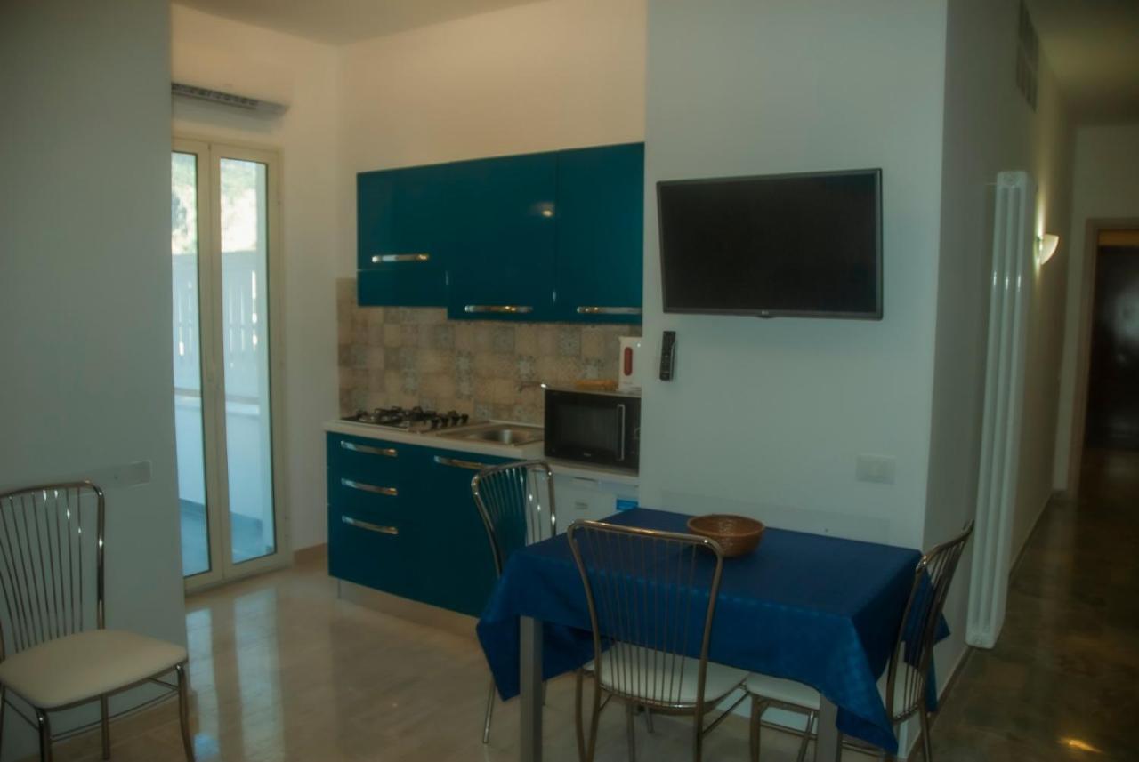 La Casa Del Dottore ปาแลร์โม ภายนอก รูปภาพ