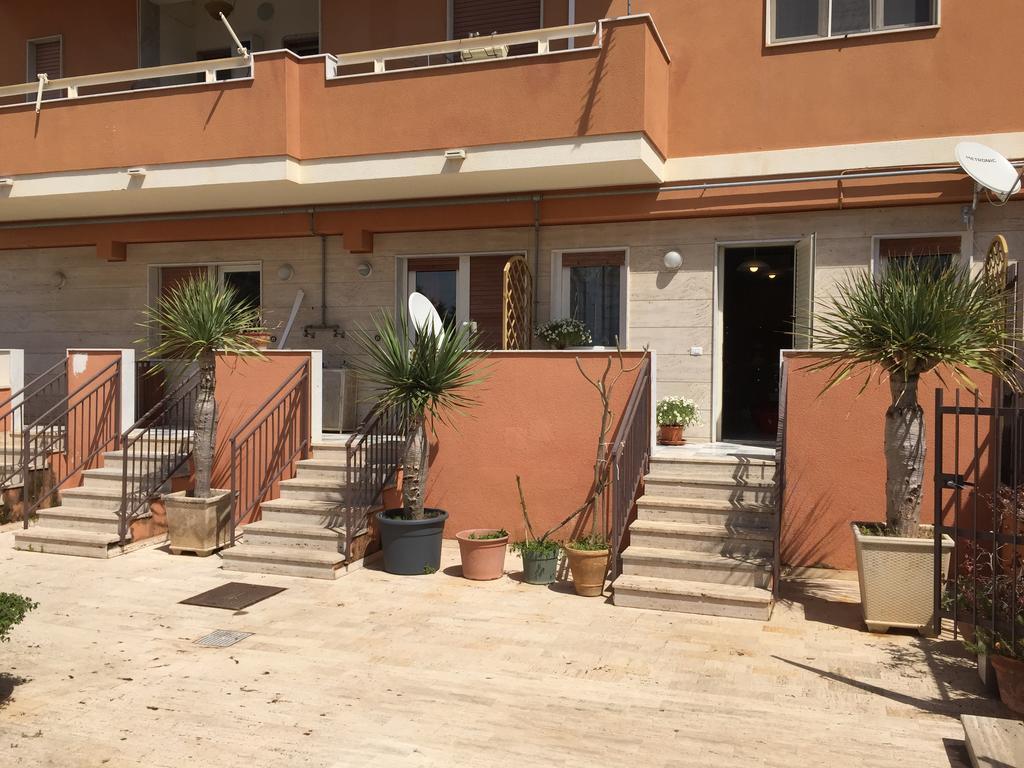 La Casa Del Dottore ปาแลร์โม ภายนอก รูปภาพ